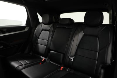 2024 Porsche Cayenne NA