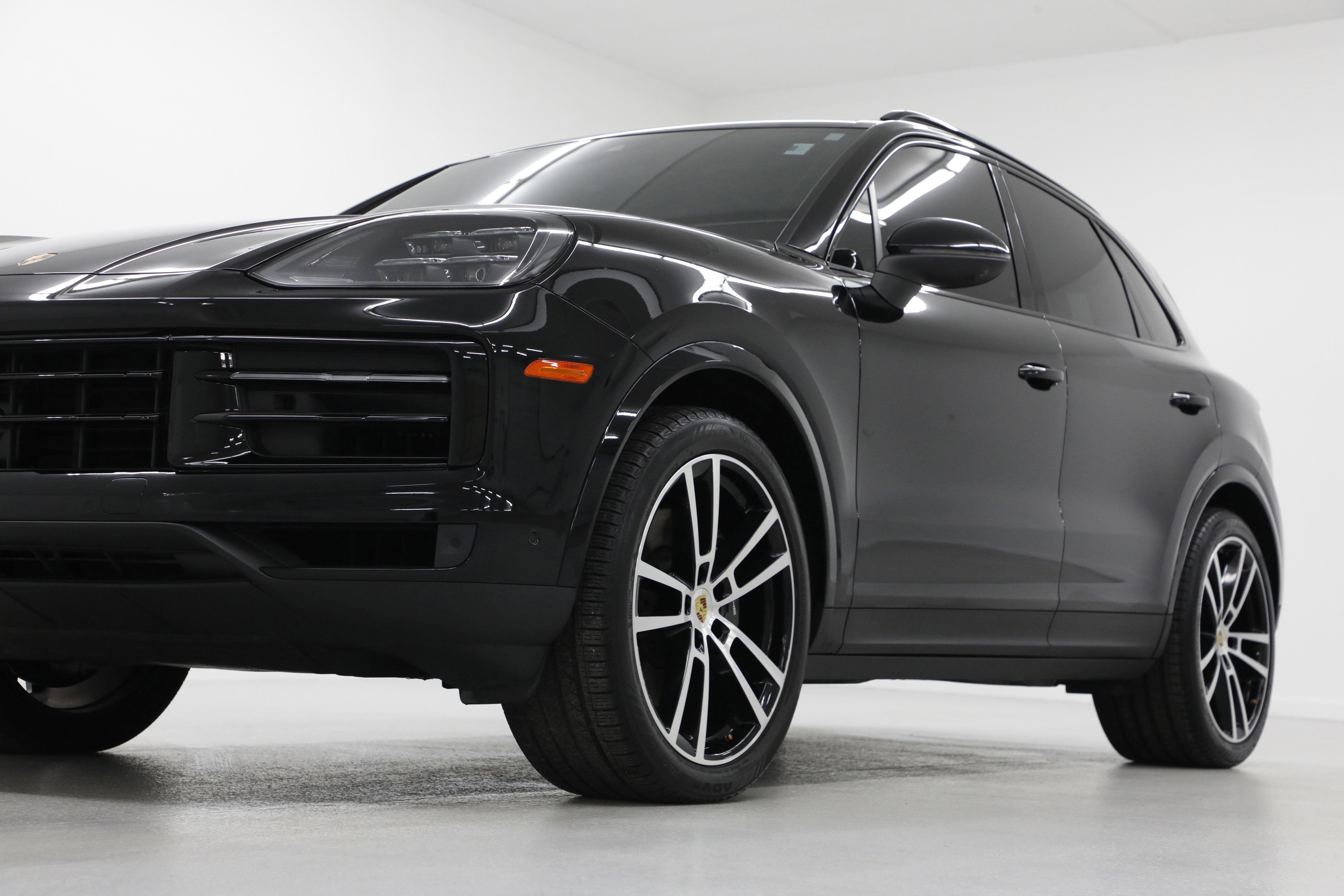 2024 Porsche Cayenne NA