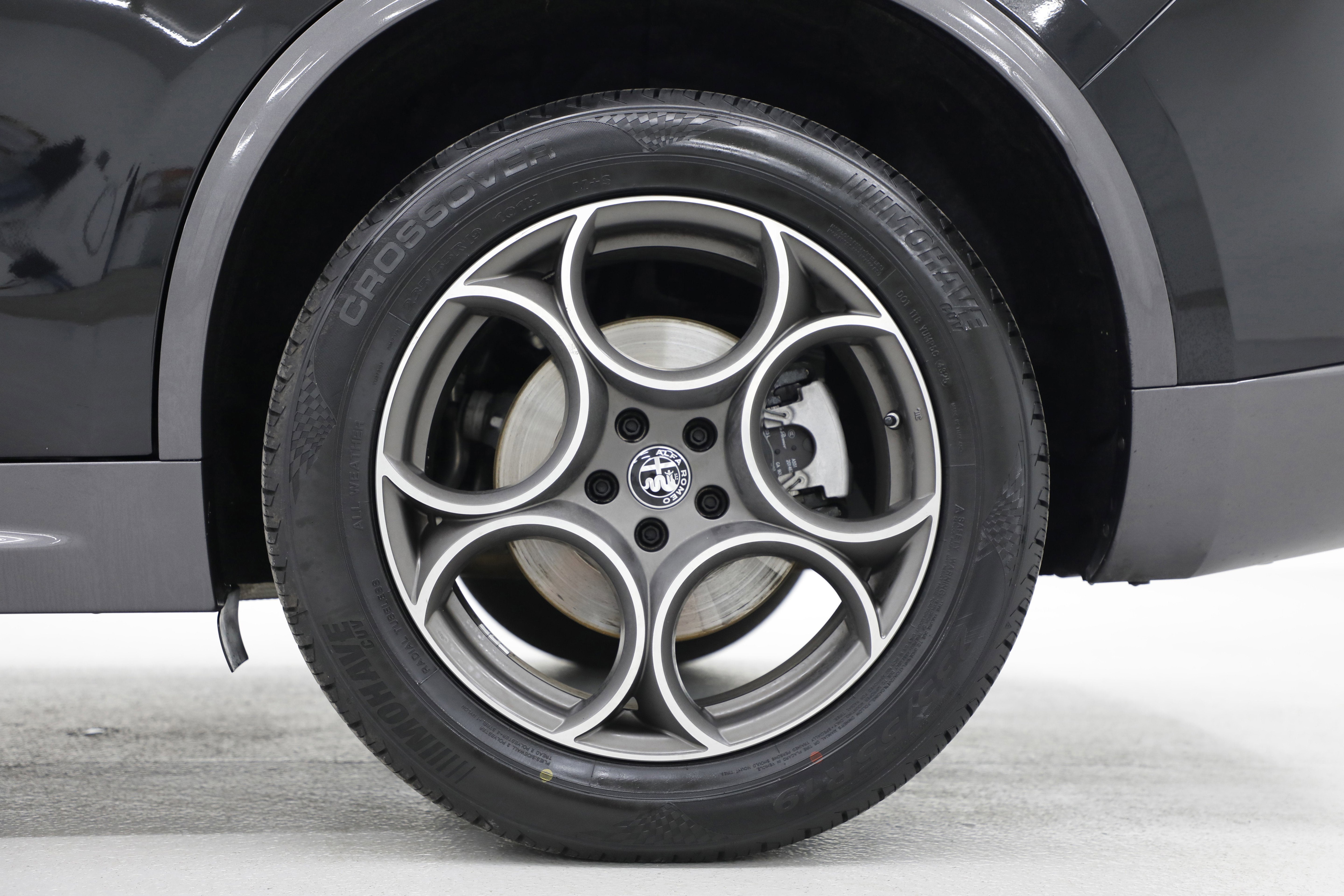 2022 Alfa Romeo Stelvio Ti