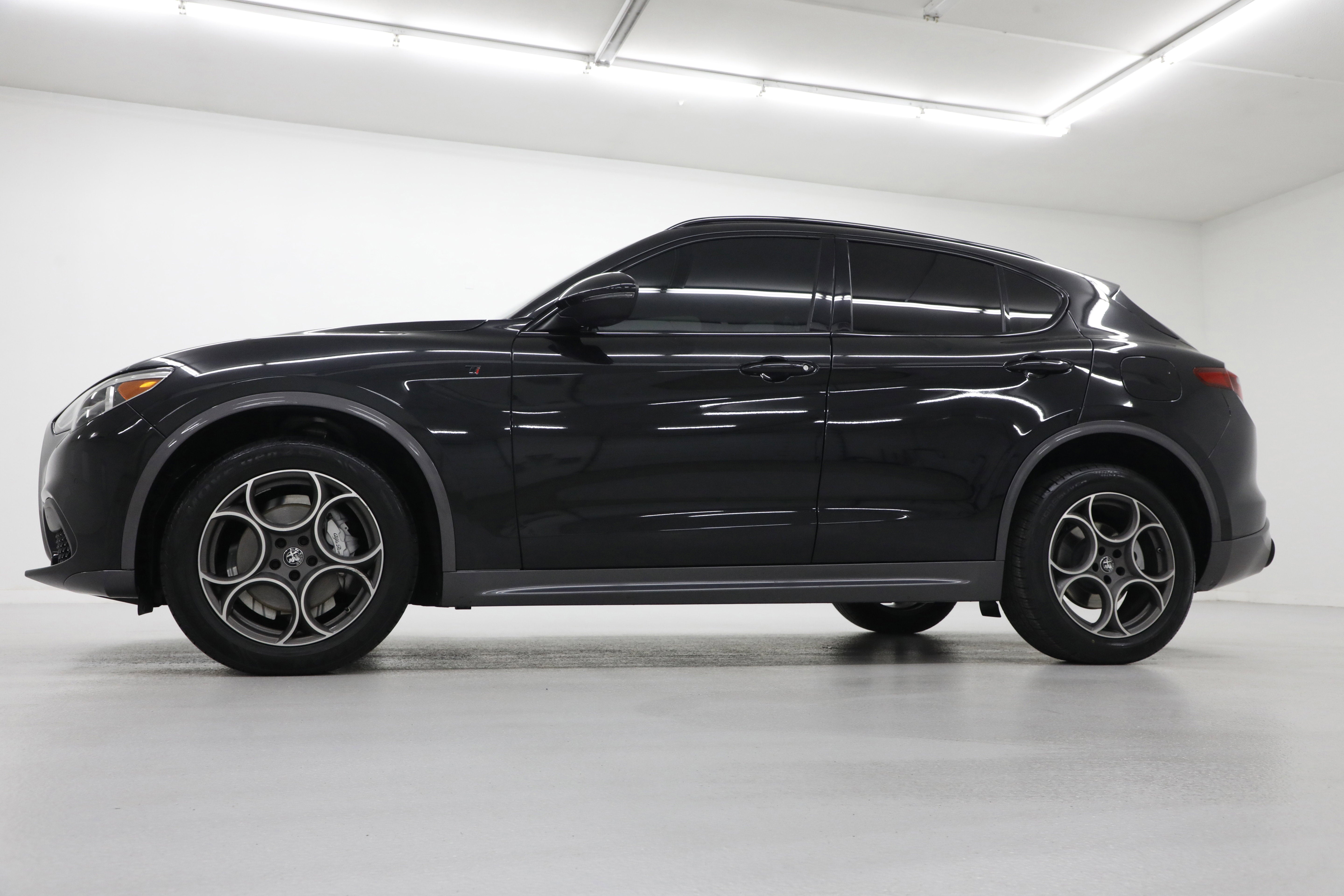 2022 Alfa Romeo Stelvio Ti