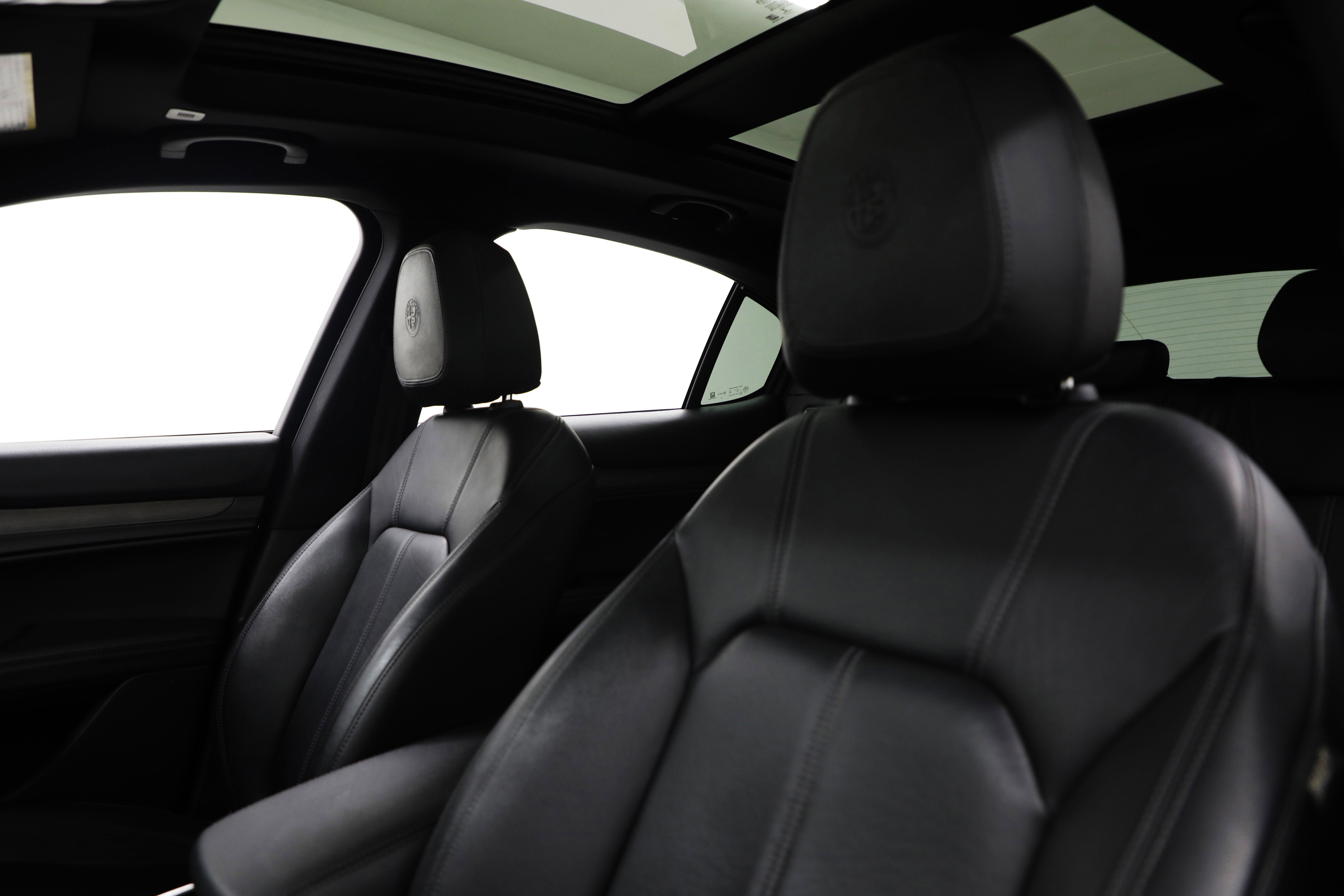 2022 Alfa Romeo Stelvio Ti