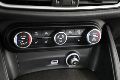 2022 Alfa Romeo Stelvio Ti