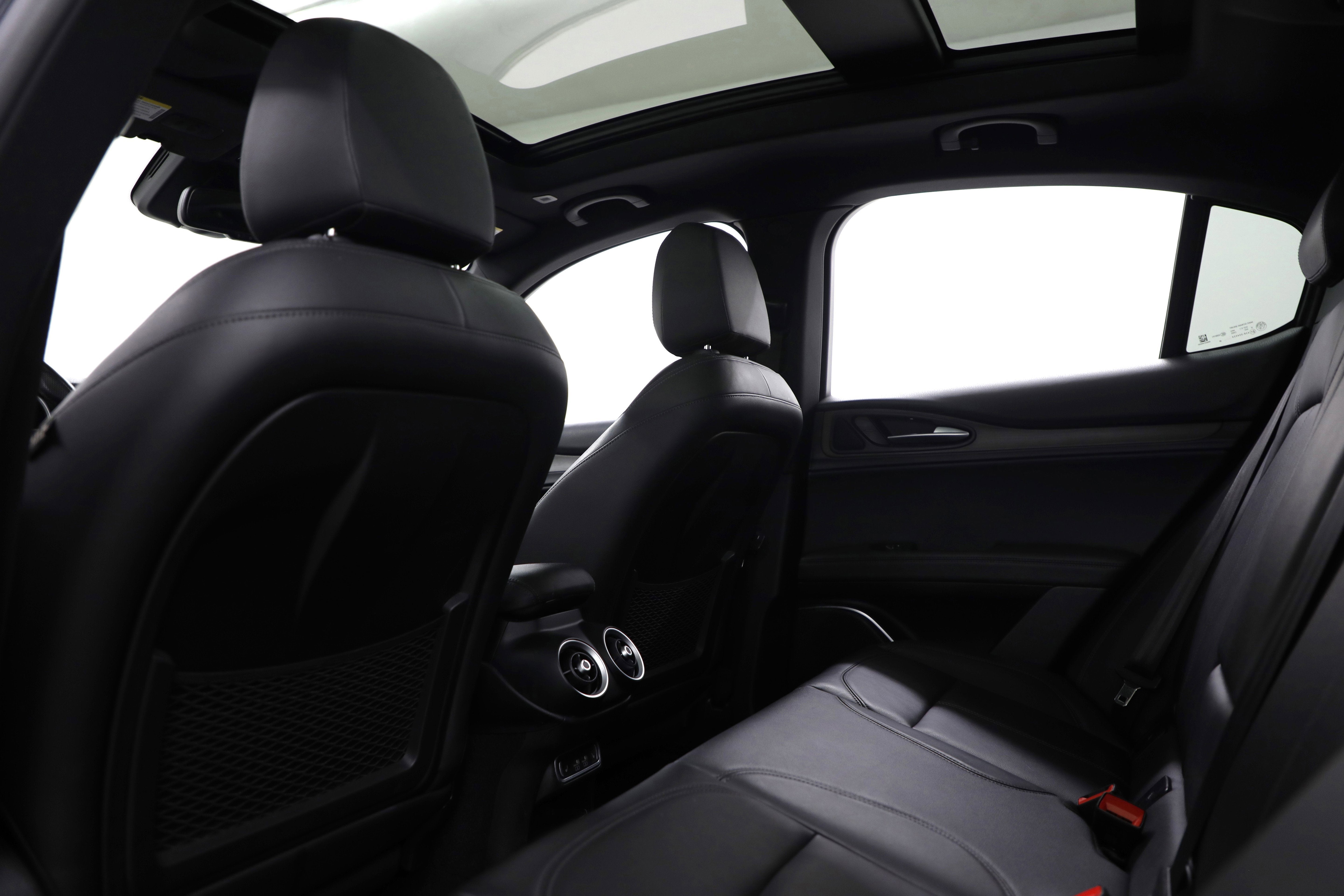 2022 Alfa Romeo Stelvio Ti