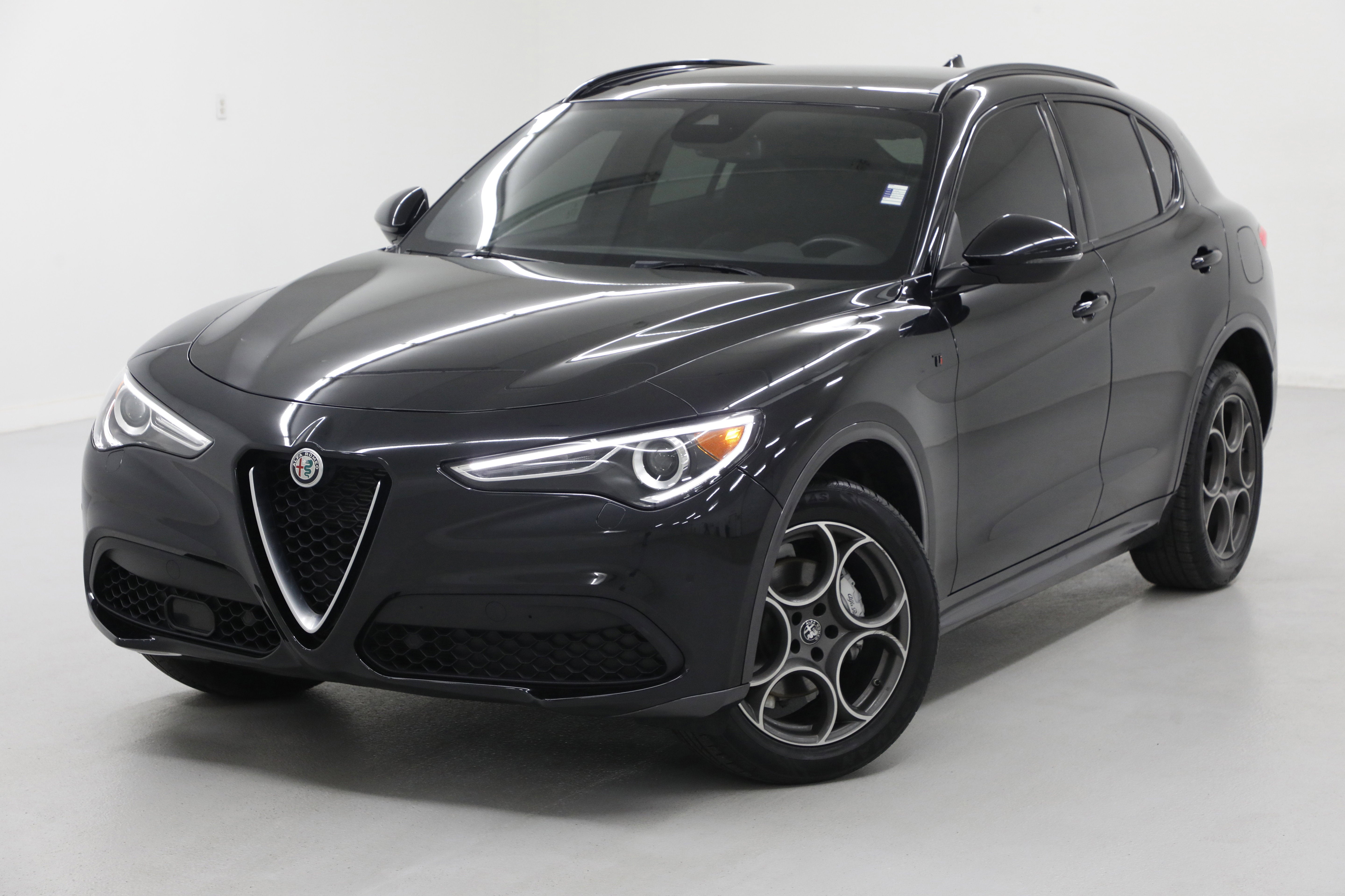 2022 Alfa Romeo Stelvio Ti