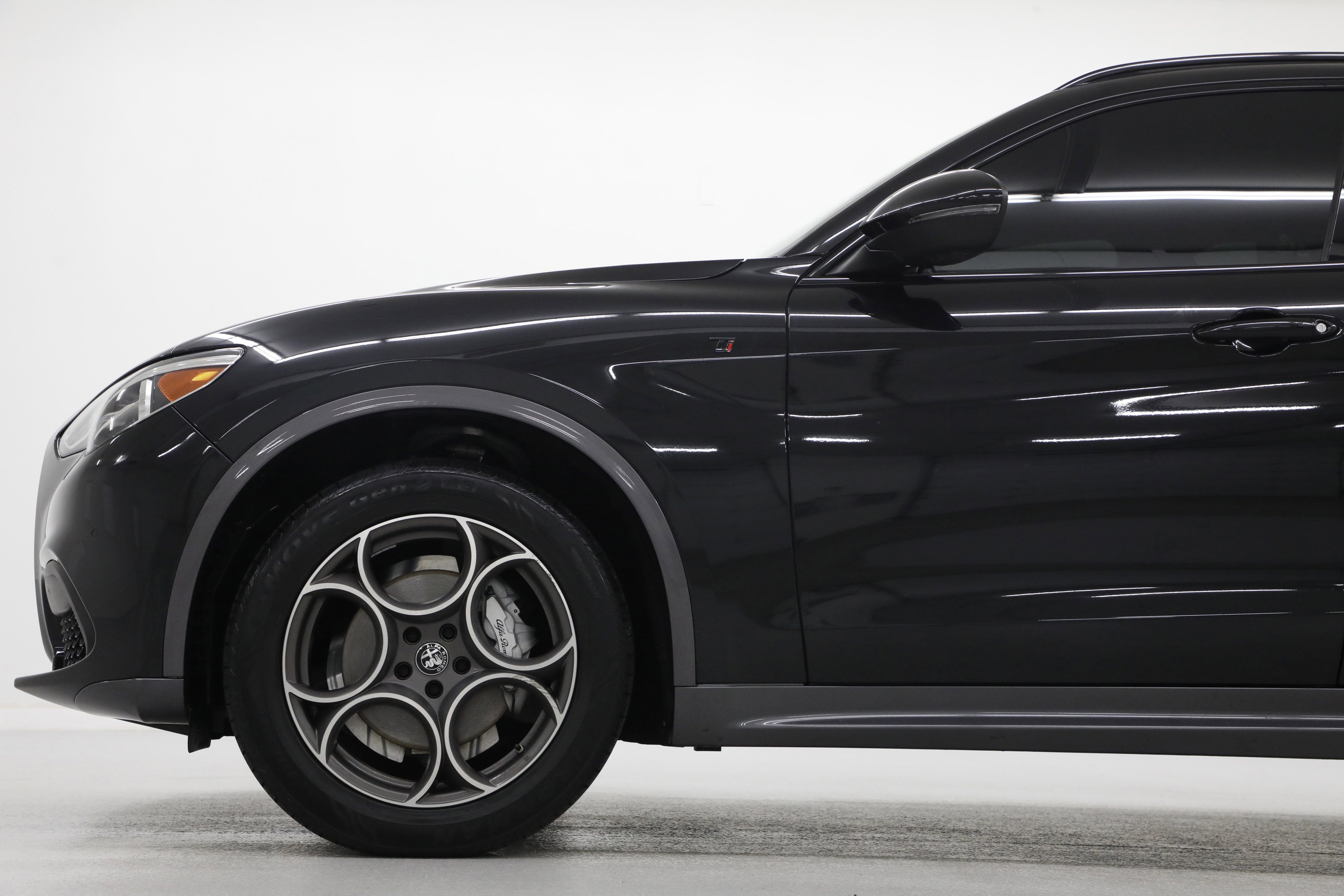 2022 Alfa Romeo Stelvio Ti