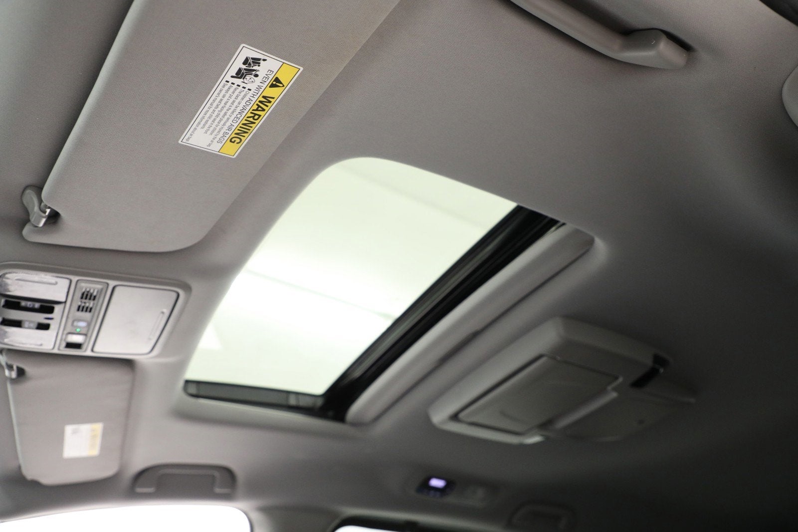 2020 Honda Odyssey Elite Van Sunroof Heated Leather Power Sliding Doors Backup Camera Rear Entertainment