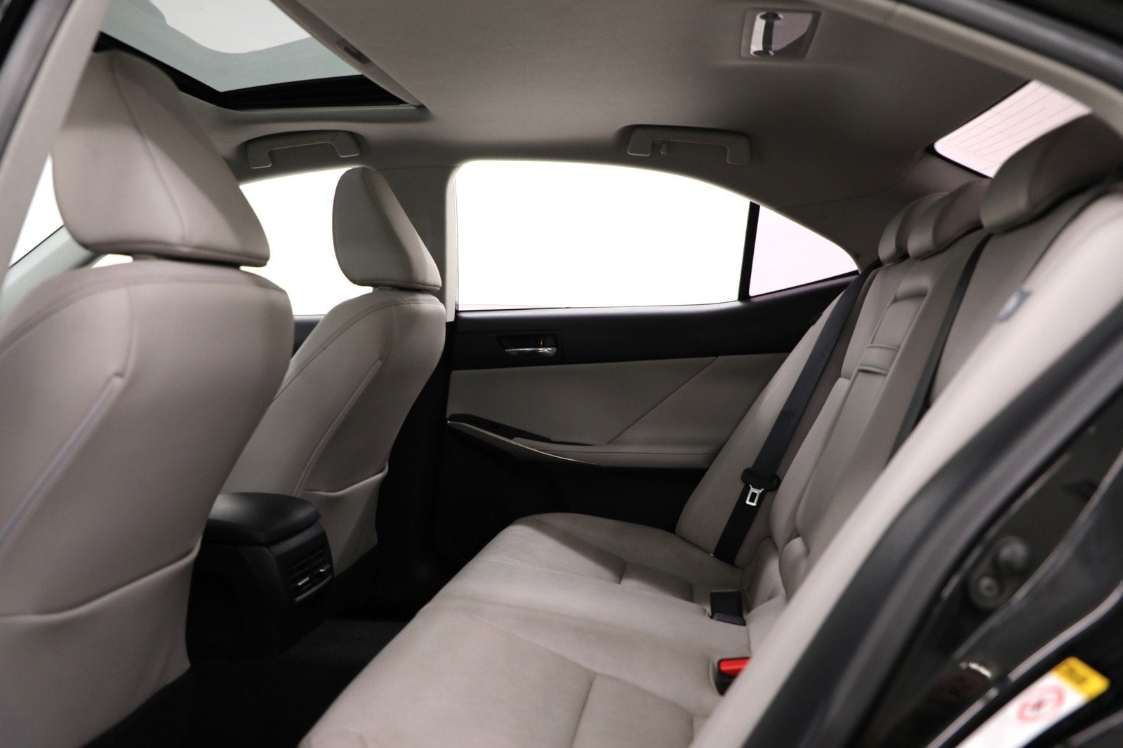 2016 Lexus IS 200t Sunroof Leather Seats Cruise Control Dual Zone AC Clean Carfax Black Sedan